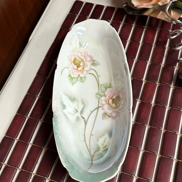 Antique LEUCHTENBURG Germany Porcelain majestic Roses tray - Picture 11 of 15